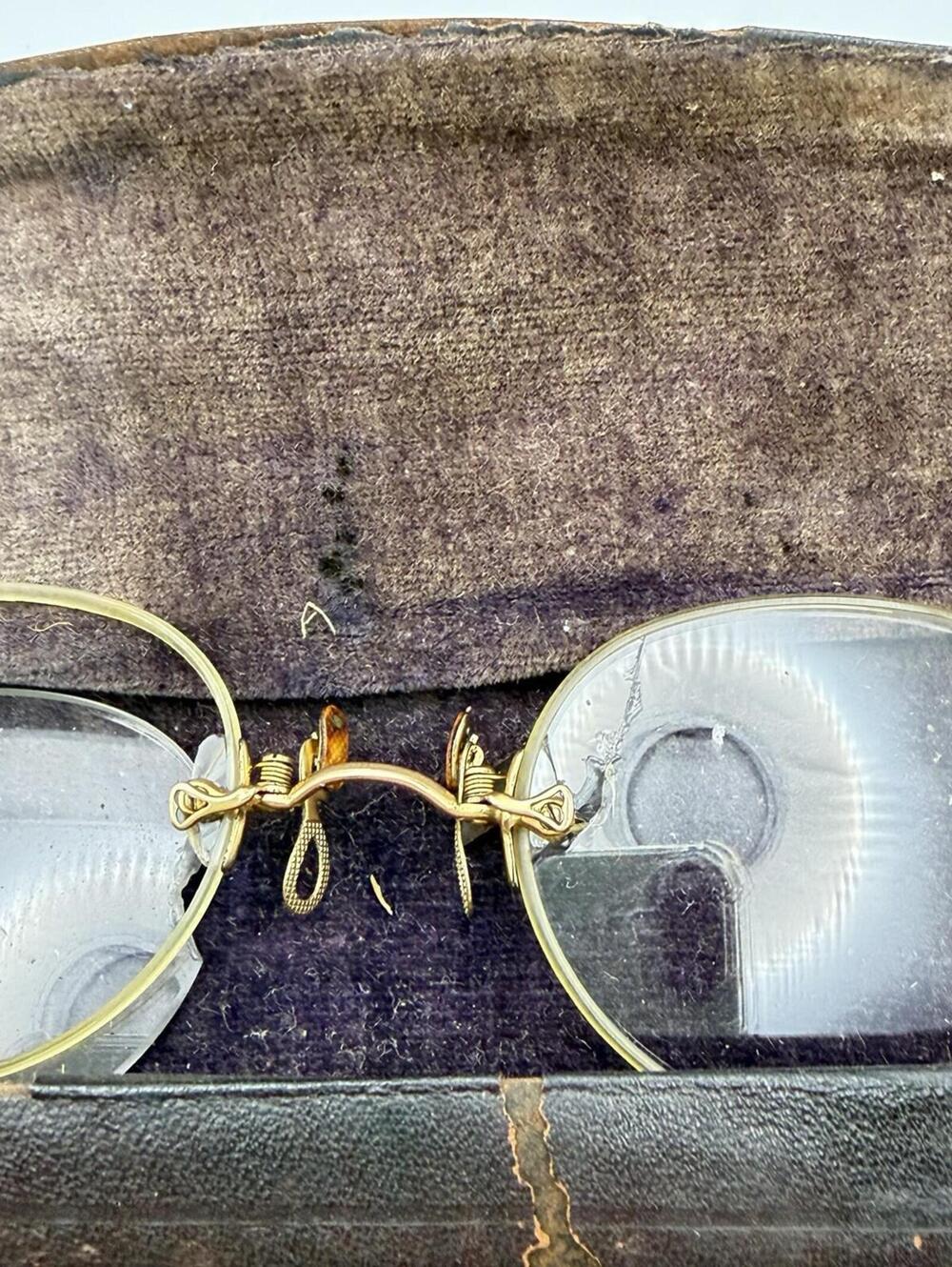 Antique Pince Nez Eyeglasses Nose Pinch Glasses Fits-U Brand - Frame Only